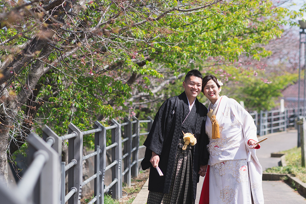 静岡フォトウエディングのフィーノスタイルで撮影した掛川城の新郎新婦