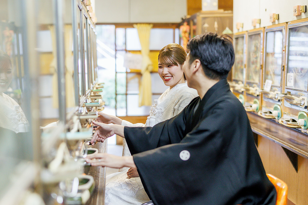 静岡フォトウエディングのフィーノスタイルで撮影した川根･寸又峡の新郎新婦の結婚の記念写真