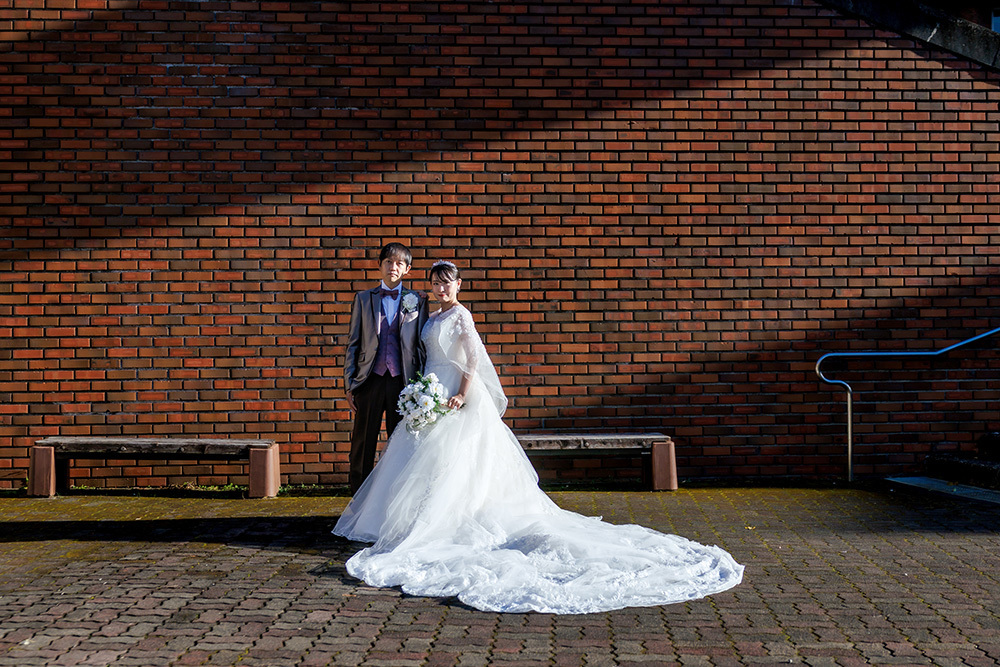 静岡フォトウエディングのフィーノスタイルで撮影した静岡県立大学の新郎新婦