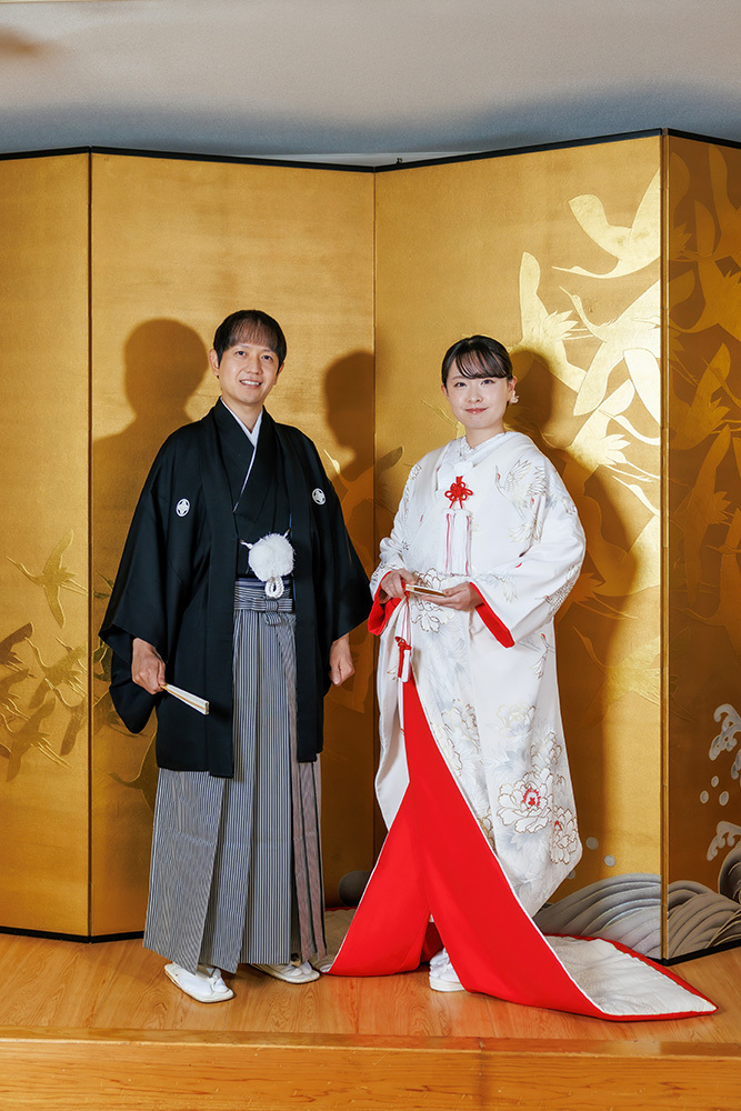 静岡フォトウエディングのフィーノスタイルで撮影したフィーノ富士店スタジオの新郎新婦の記念写真撮影